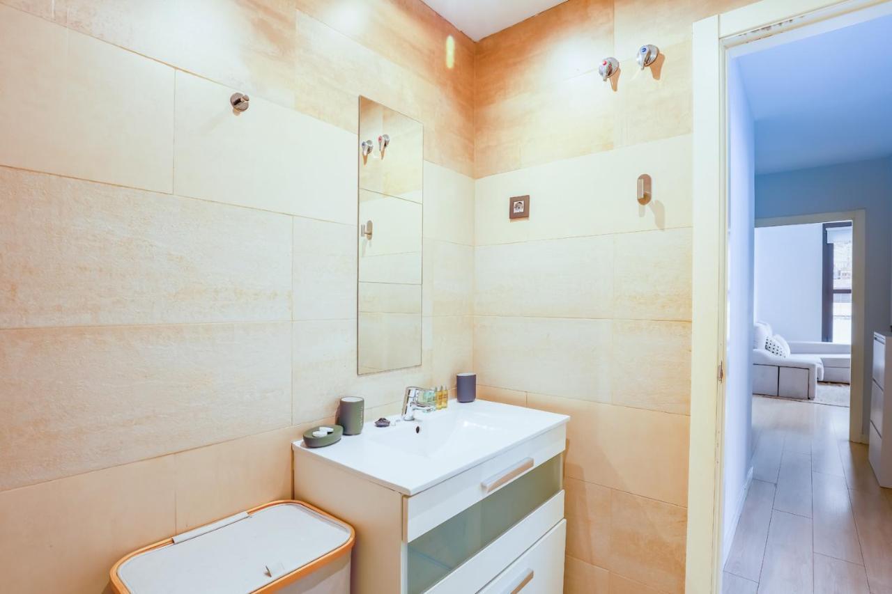 Bright Modern - 2Bedrooms 2Baths -Cuatro Caminos Madrid Luaran gambar